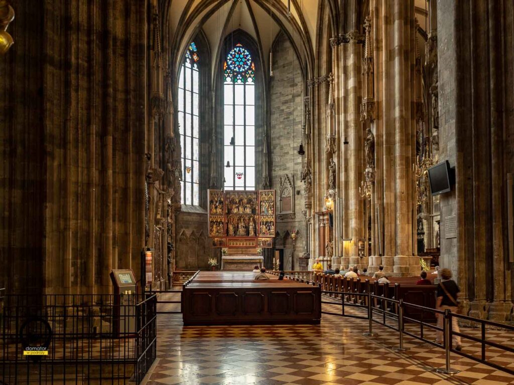 Wnętrze Katedry św. Szczepana - Wiedeń